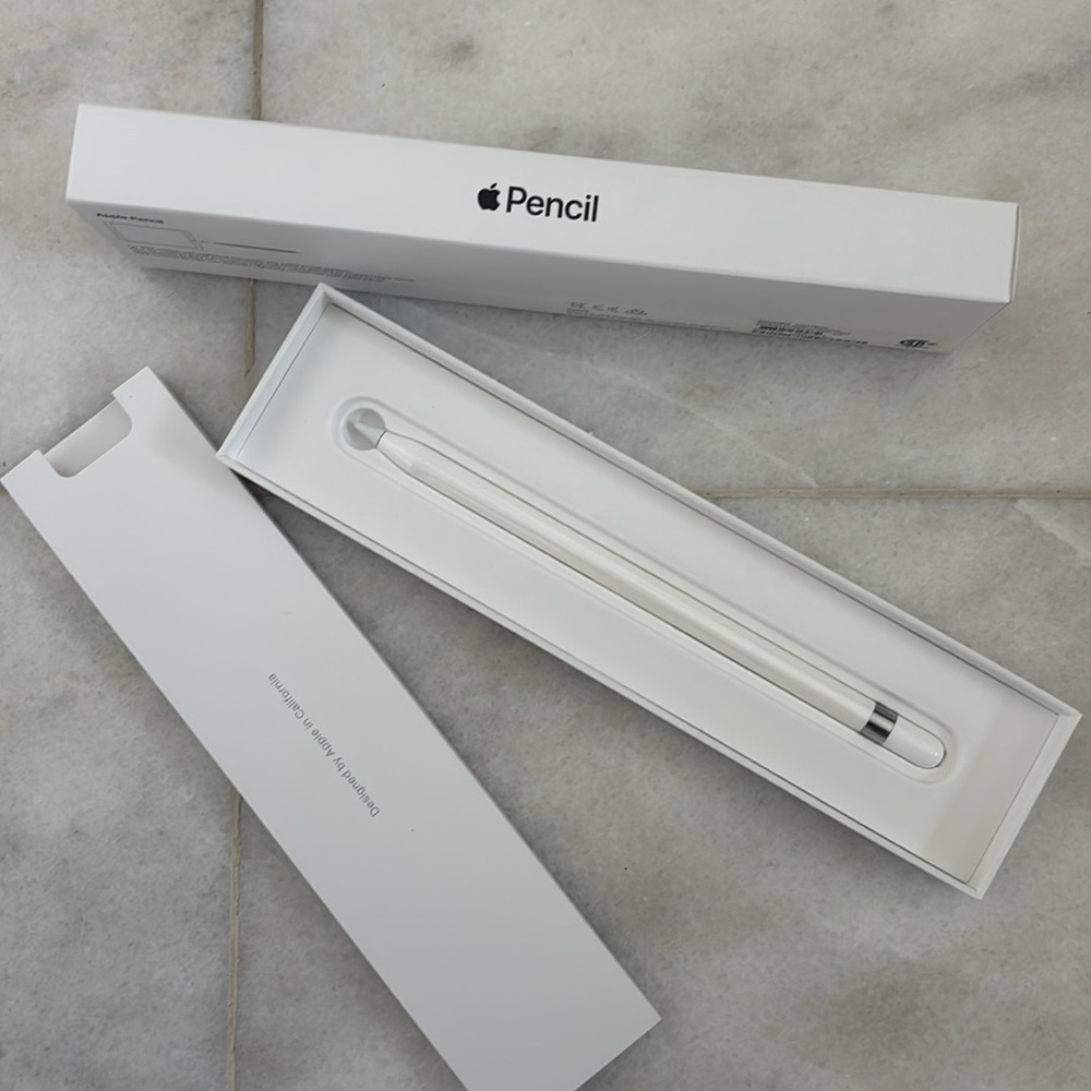 IN BOX APPLE PENCIL 1ST GENERATION